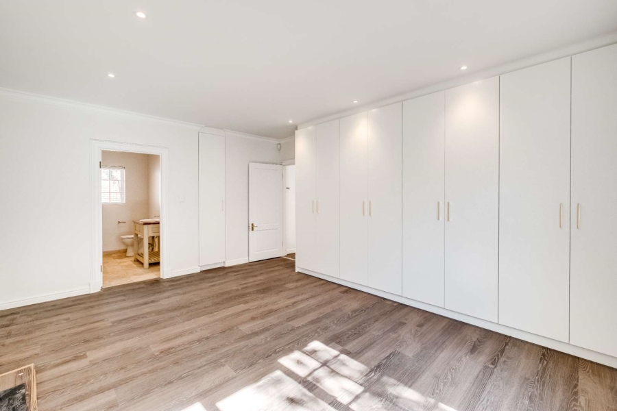 3 Bedroom Property for Sale in Newlands Western Cape